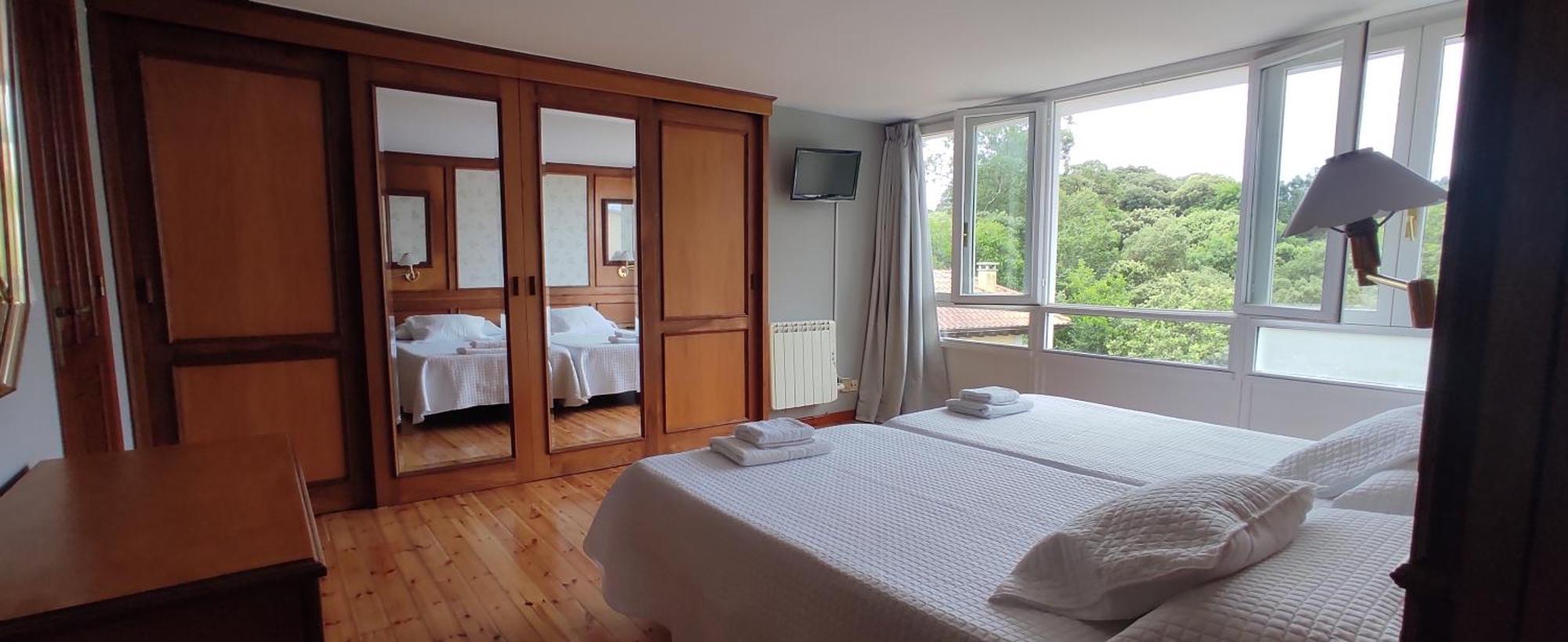 Apartamentos El Jornu ยาเนส ภายนอก รูปภาพ