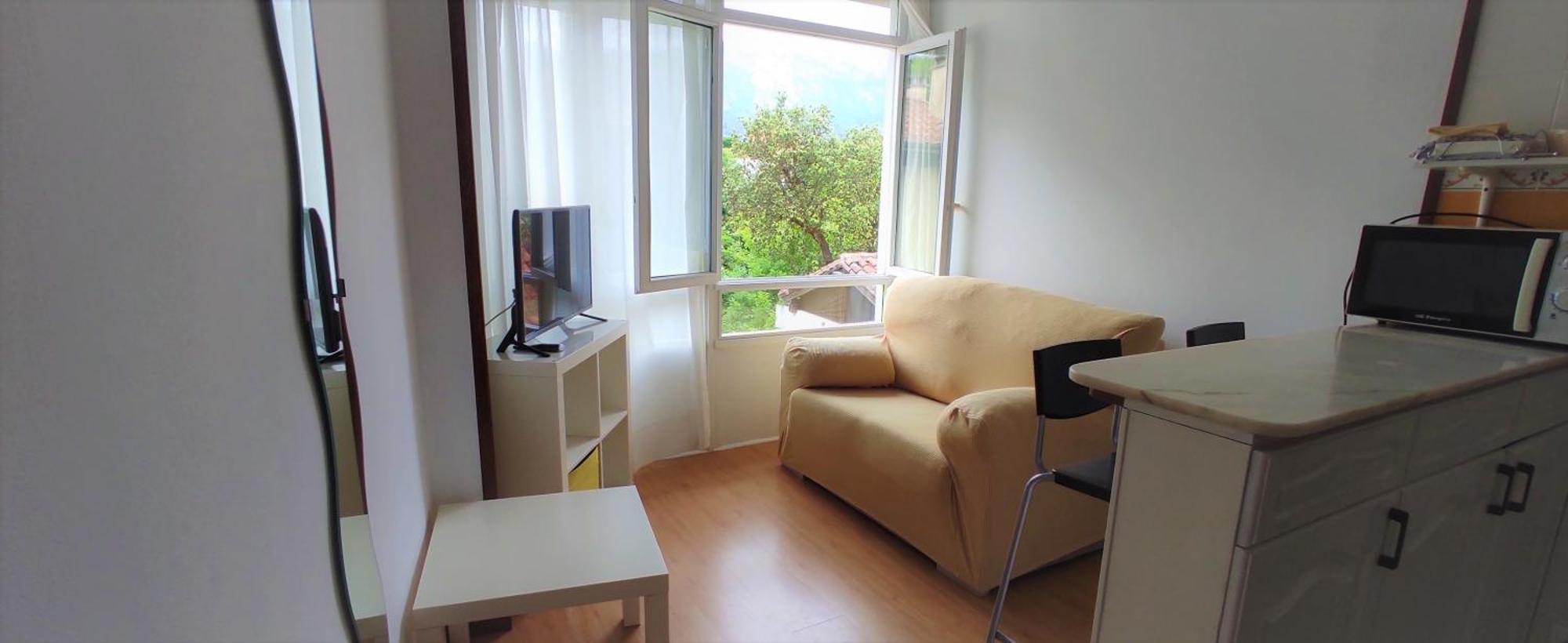 Apartamentos El Jornu ยาเนส ภายนอก รูปภาพ